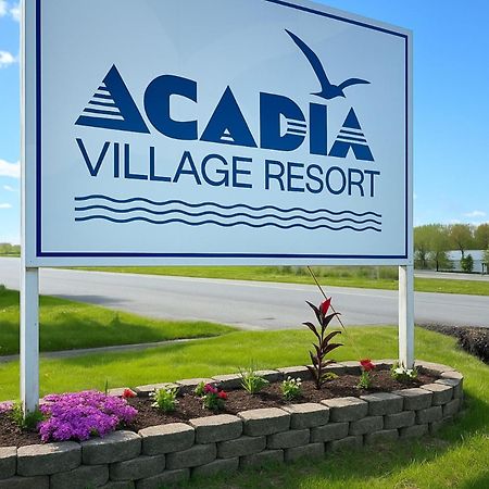 Acadia Village Resort Ellsworth Exterior foto